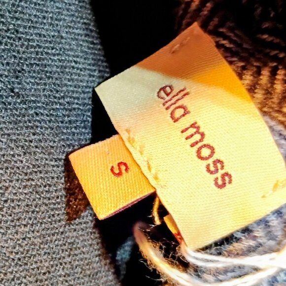 Ella Moss fitted wear to work ruffle top - Picture 9 of 9